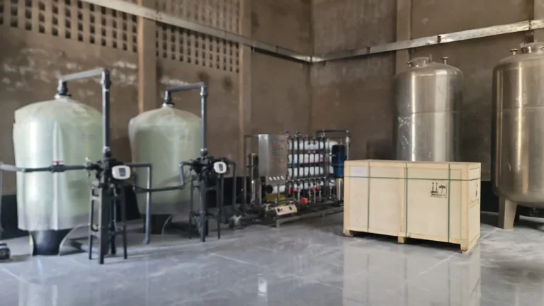 8000LPH reverse osmosis system for bottled water production in Africa